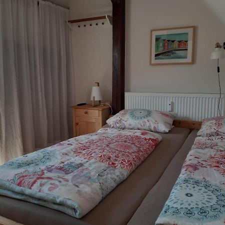 Giebelzimmer Mit Weinbergblick Stetten  Buitenkant foto