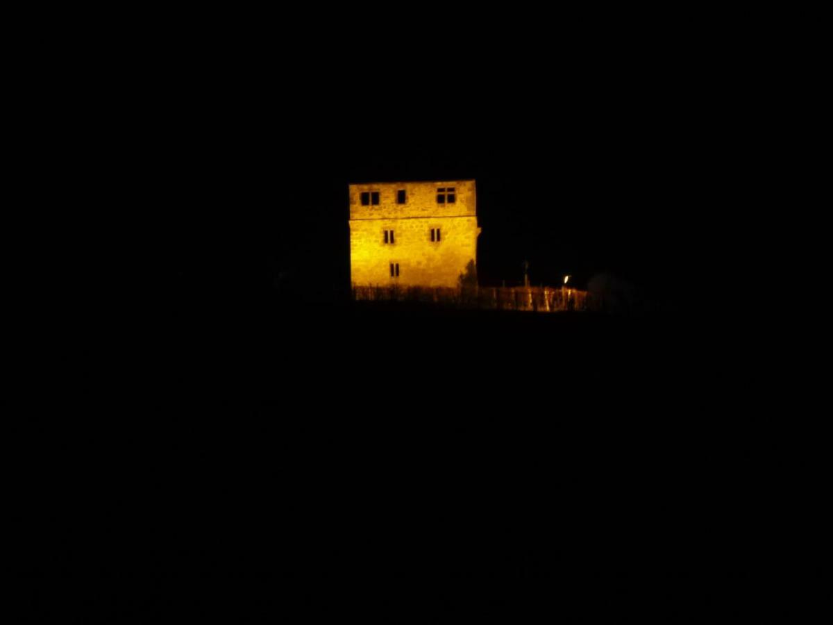 Giebelzimmer Mit Weinbergblick Stetten  Buitenkant foto